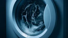 Mohou se ponožky prát společně se spodním prádlem?